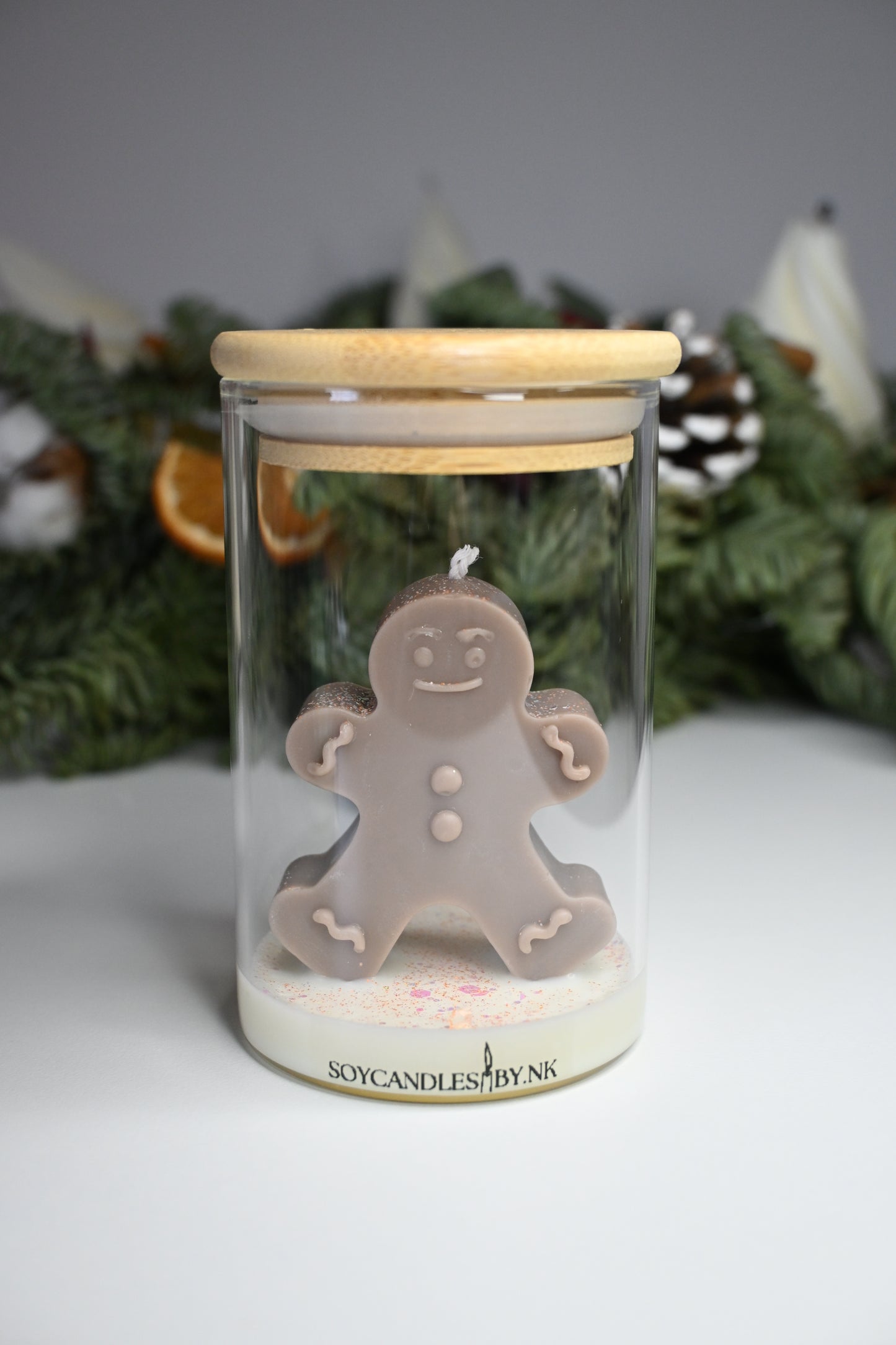 Perníček s bambusovým viečkom